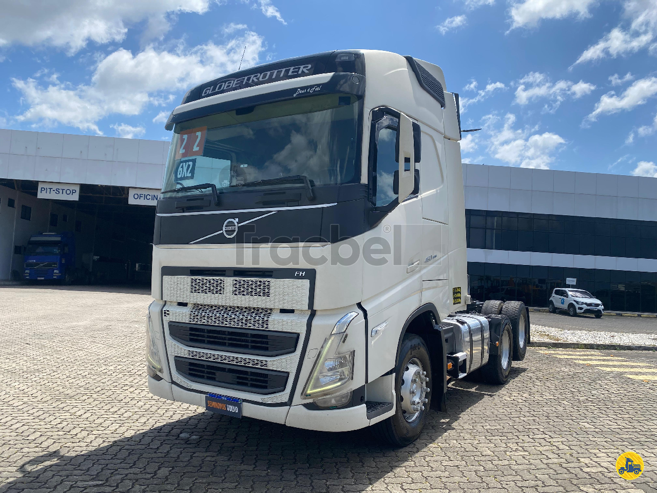 CAMINHAO VOLVO VOLVO FH 460 Cavalo Mecânico Cavalo 6x2 Seminovos Tracbel - Volvo ITAITINGA CEARÁ CE